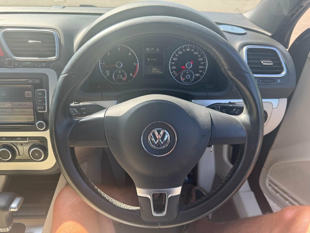 Volkswagen EOS Convertible White #16