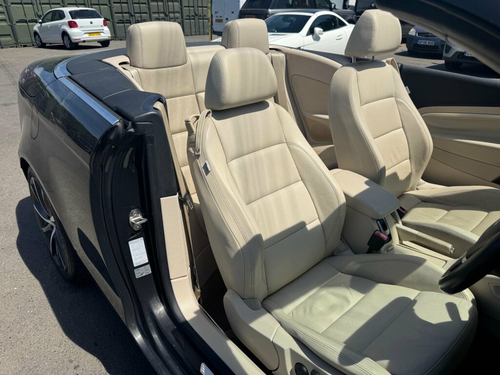 Volkswagen EOS Convertible White #13