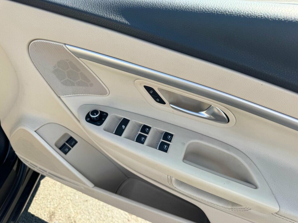 Volkswagen EOS Silver #15