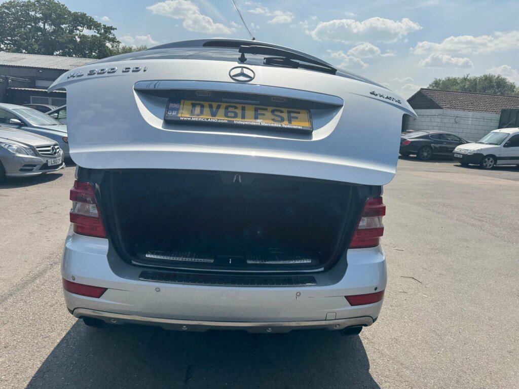 Mercedes-Benz M Class Class Silver #10