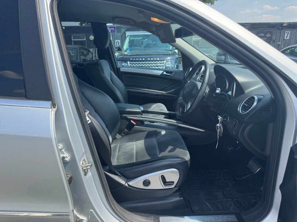 Mercedes-Benz M Class 3.0 Ml300 Cdi V6 Blueefficiency Sport G-tronic 4Wd Silver #2