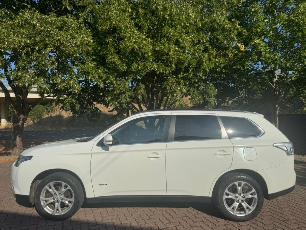 Mitsubishi Outlander 2.2 Di-d Gx4 4Wd Euro 5 Ss White #5