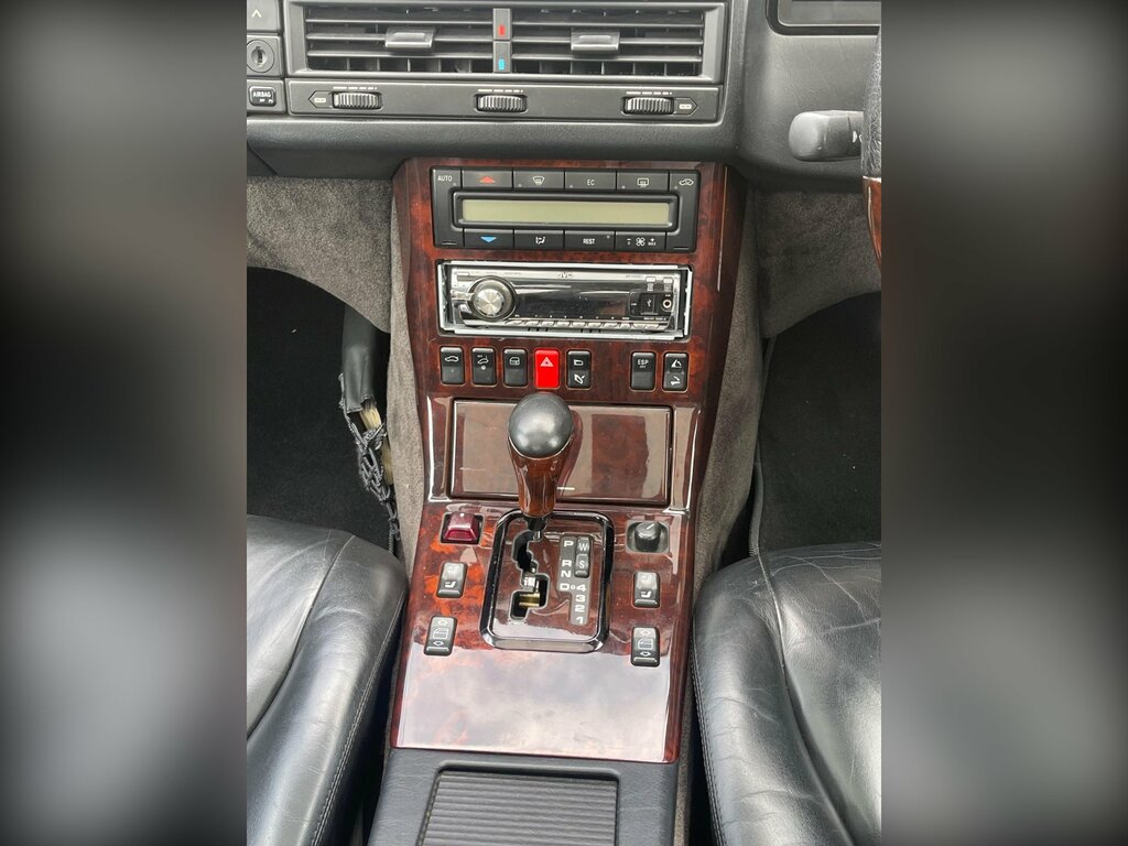 Mercedes-Benz SL Class 500 Hand Rive, Panoramic Silver #46