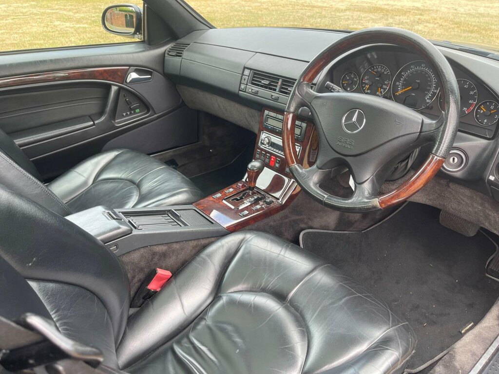 Mercedes-Benz SL Class 500 Hand Rive, Panoramic Silver #45