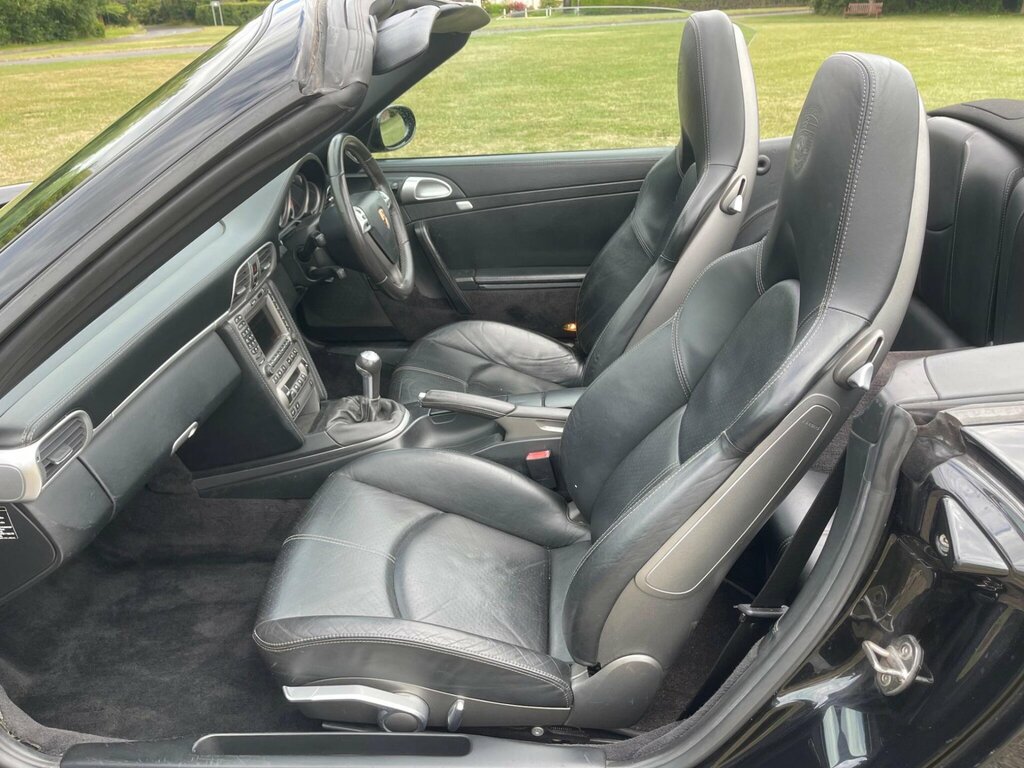 Porsche 911 3.8L 997 Carrera 4S Silver #28