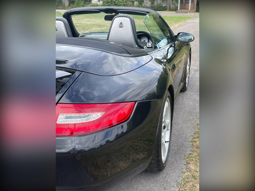 Porsche 911 3.8L 997 Carrera 4S Silver #17