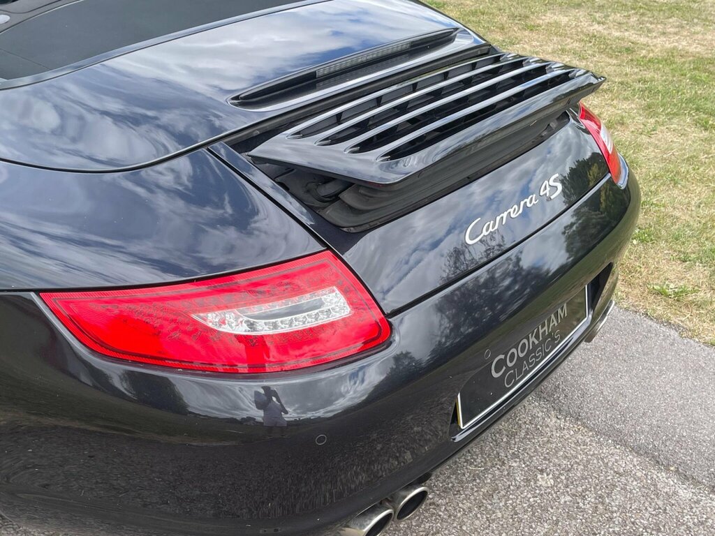 Porsche 911 3.8L 997 Carrera 4S Silver #29
