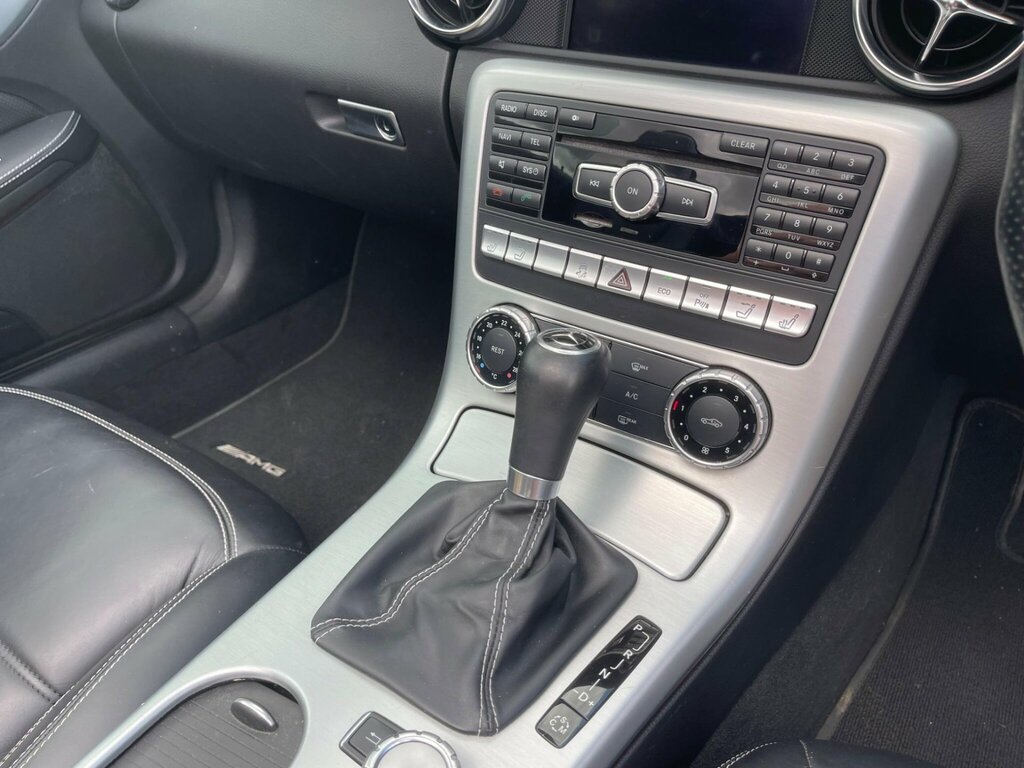 Mercedes-Benz SLK 55 Tip White #19