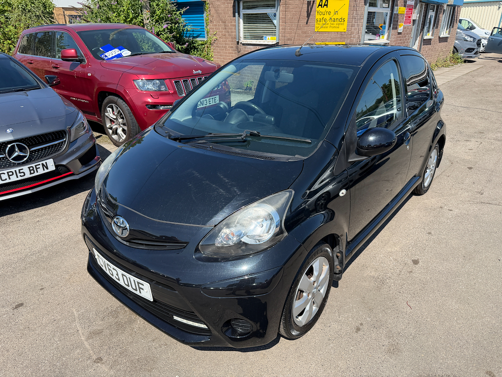 Toyota Aygo Vvt-i Move With Style Black #3