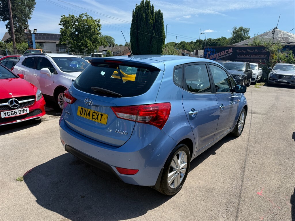Hyundai Ix20 Active Blue #6