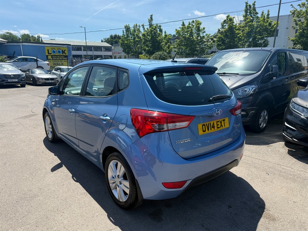 Hyundai Ix20 Active Blue #4