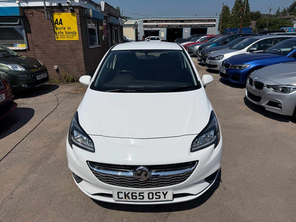 Vauxhall Corsa Design White #2