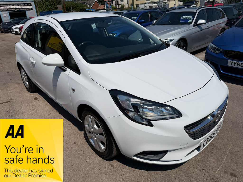 Vauxhall Corsa Design White