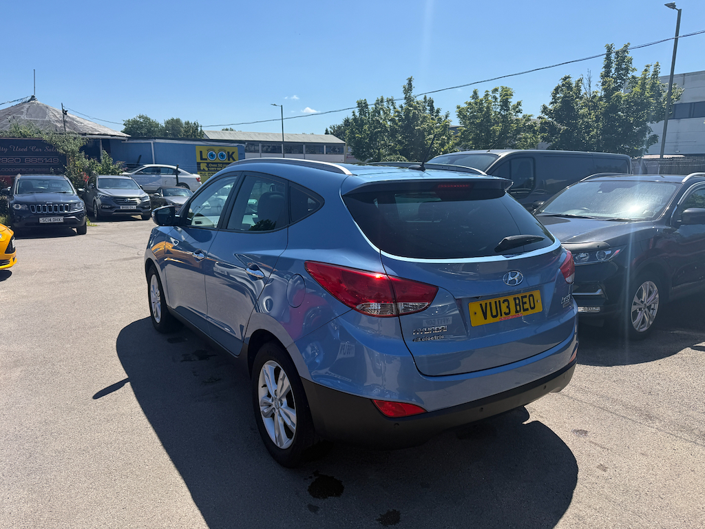 Hyundai Ix35 Crdi Premium Blue #4