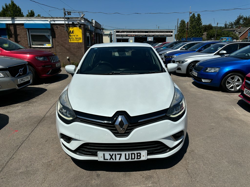 Renault Clio Dynamique S Nav Dci White #2
