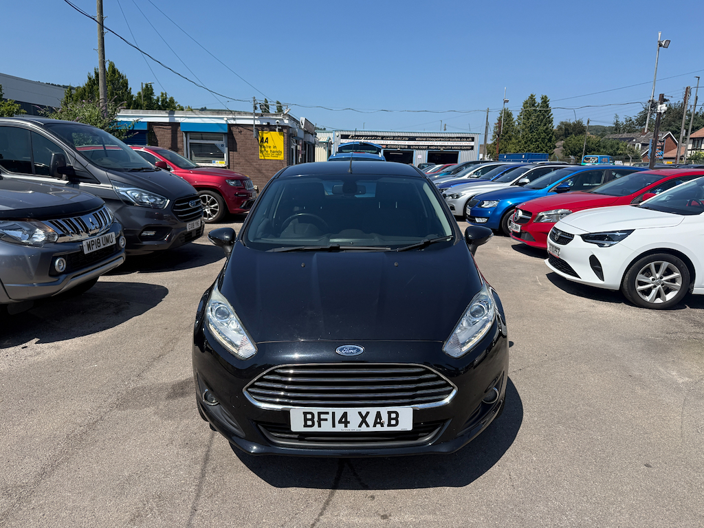 Ford Fiesta Titanium Black