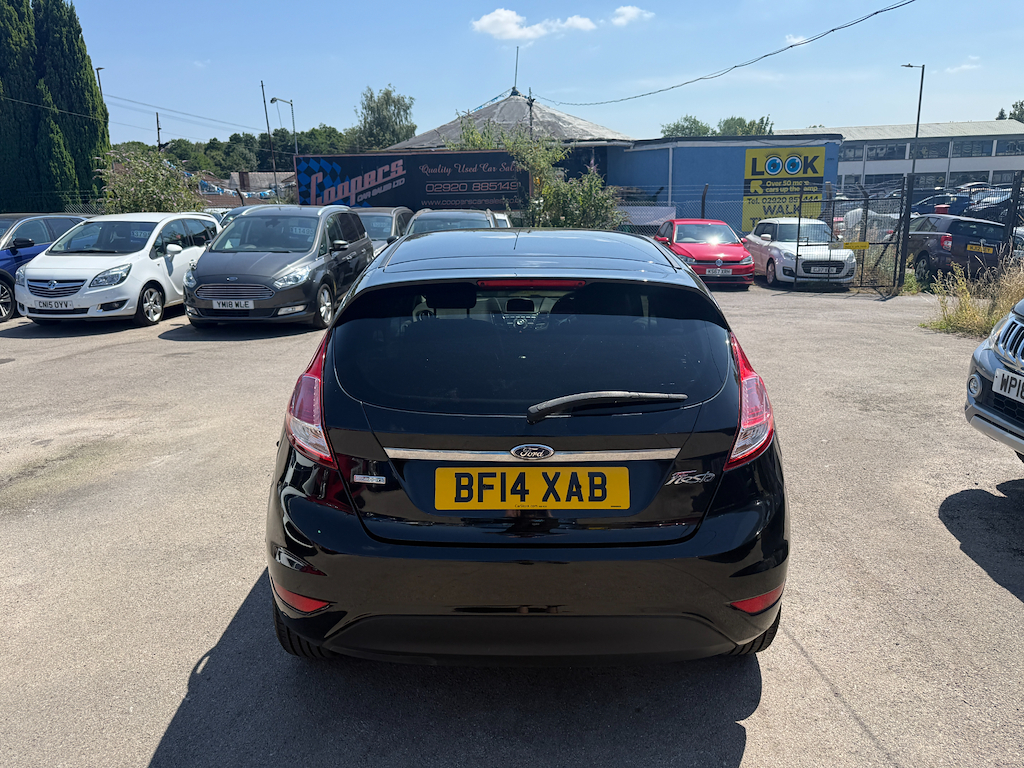 Ford Fiesta Titanium Black #4
