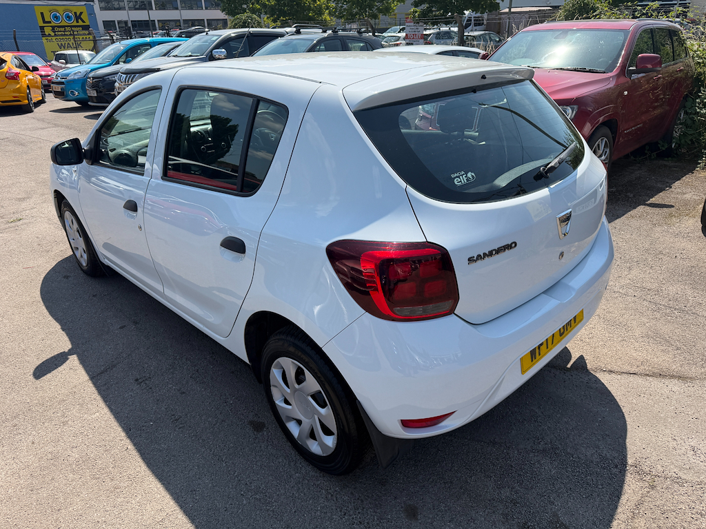 Dacia Sandero Ambiance Sce White #4