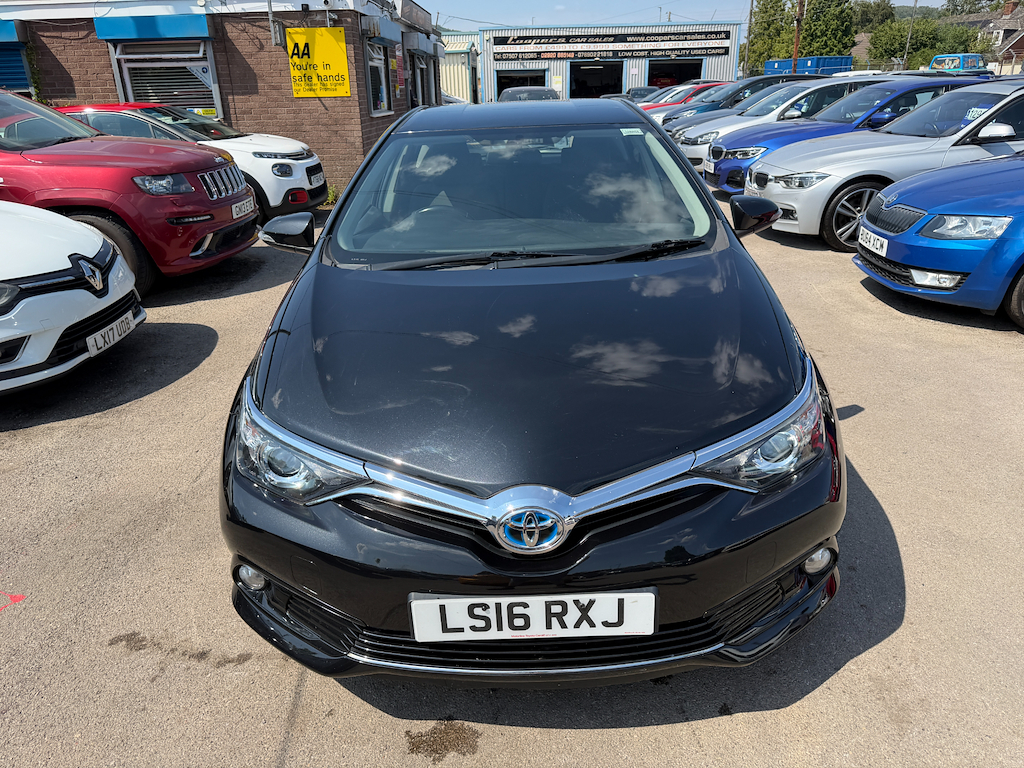 Toyota Auris Vvt-i Icon Black #2