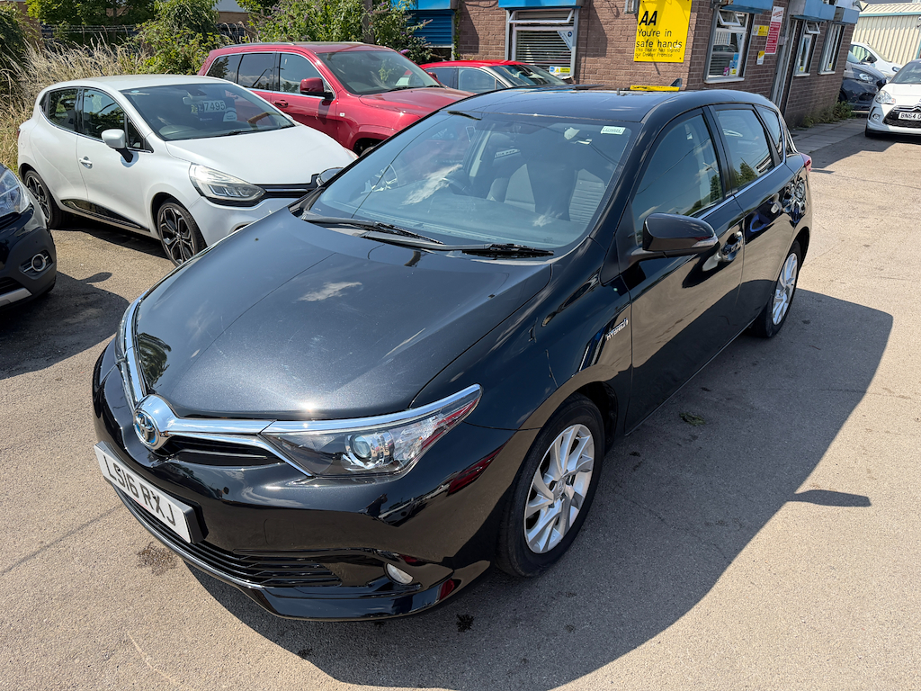 Toyota Auris Vvt-i Icon Black #3