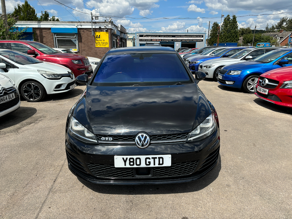 Volkswagen Golf 1.6L Match White #2