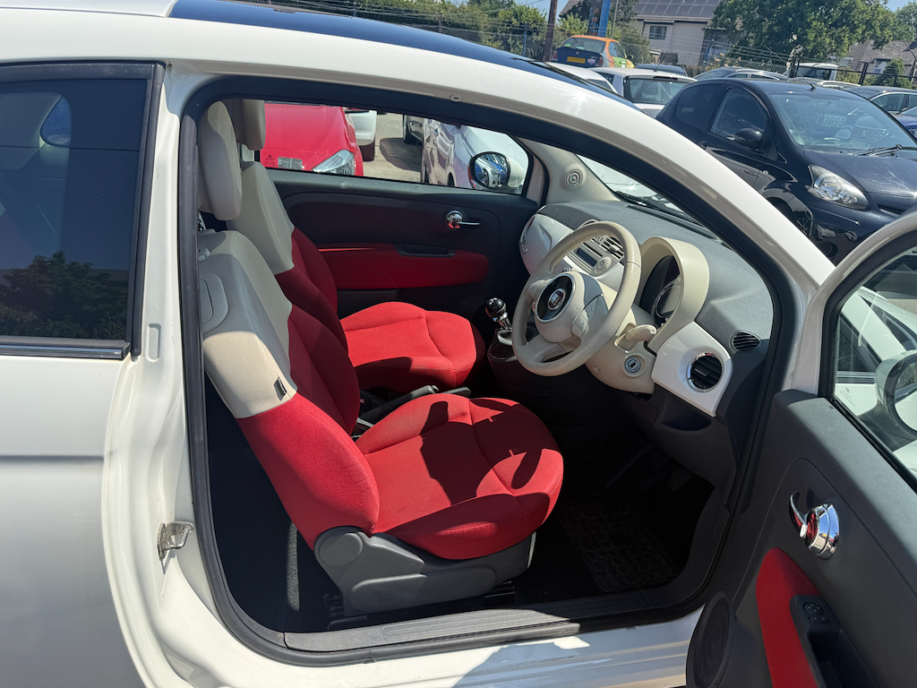 Fiat 500 Lounge White #6