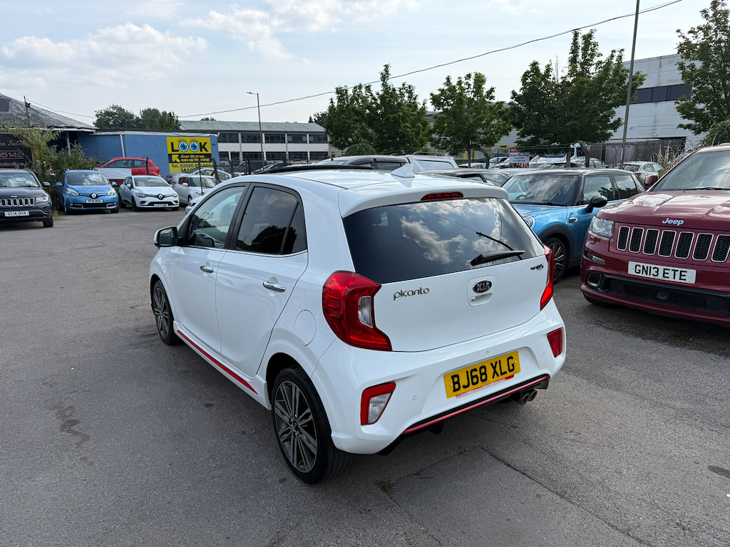 Kia Picanto Gt-line S White #4
