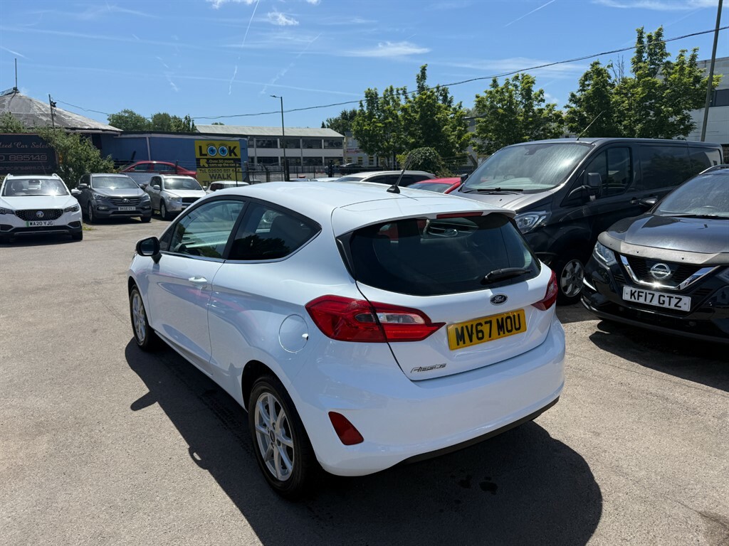 Ford Fiesta Zetec White #4