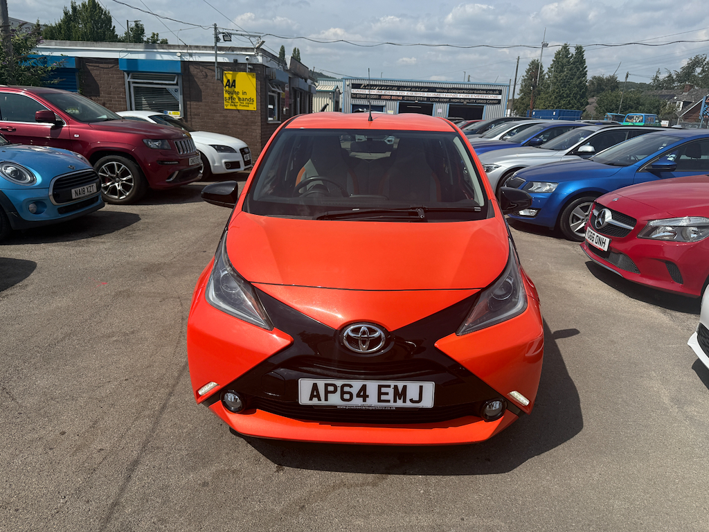 Toyota Aygo Vvt-i X-cite Orange #2