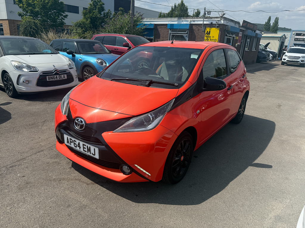 Toyota Aygo Vvt-i X-cite Orange #3