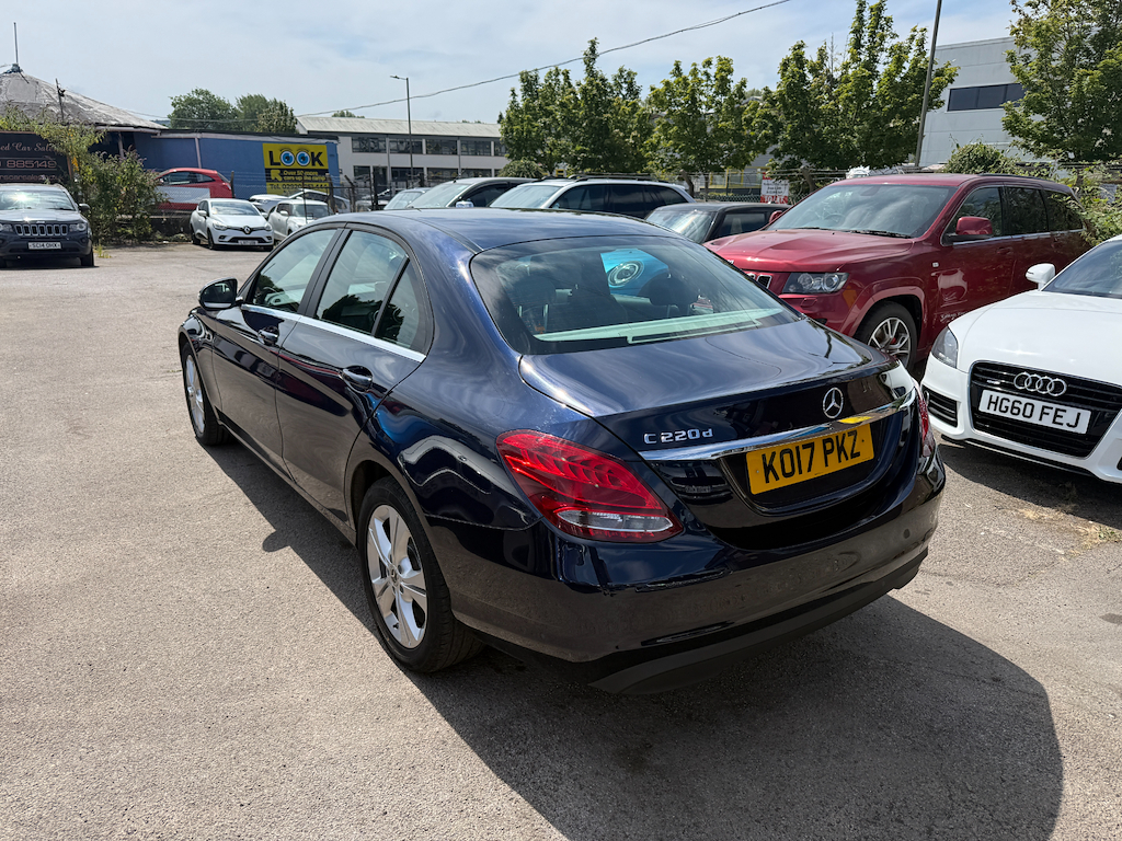 Mercedes-Benz 220 C D Se Executive Edition Blue #4