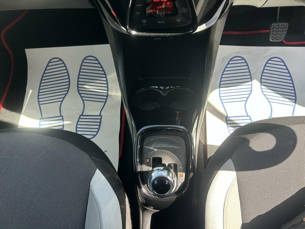 Toyota Aygo X X-press White #21