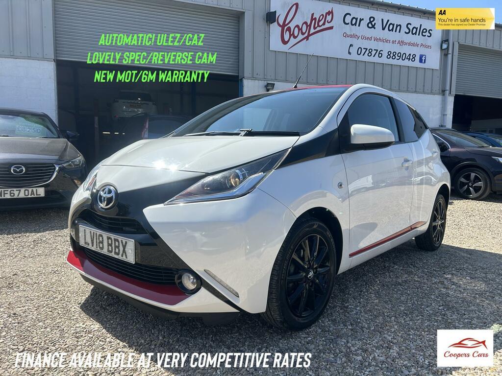 Toyota Aygo X X-press White #1