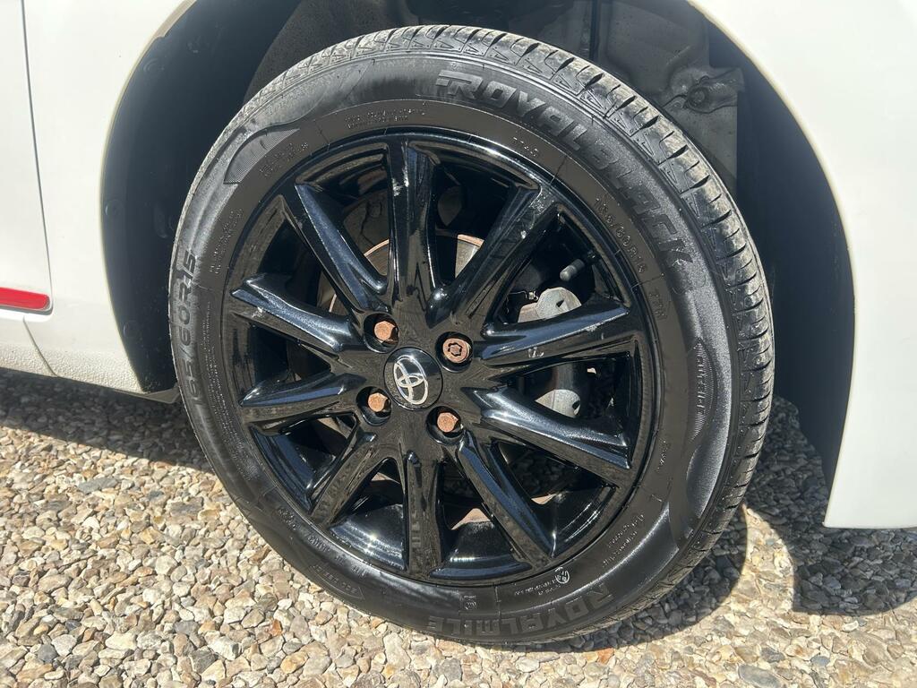 Toyota Aygo X X-press White #11