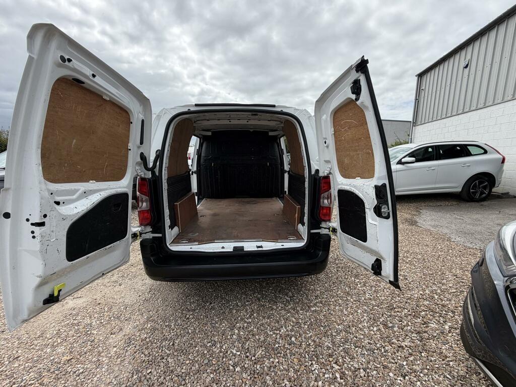 Citroen Berlingo Bluehdi Feel M Ss White #11