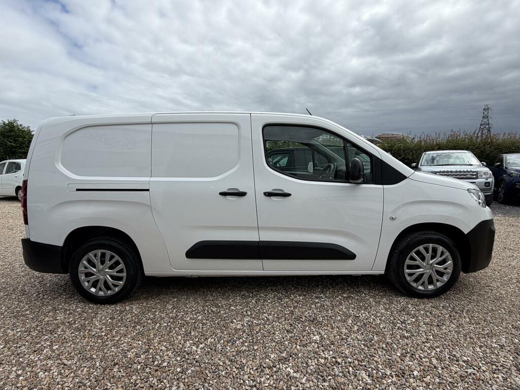 Citroen Berlingo Enterprise XL White #3