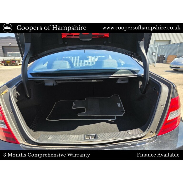 Mercedes-Benz C Class Diesel Black #4