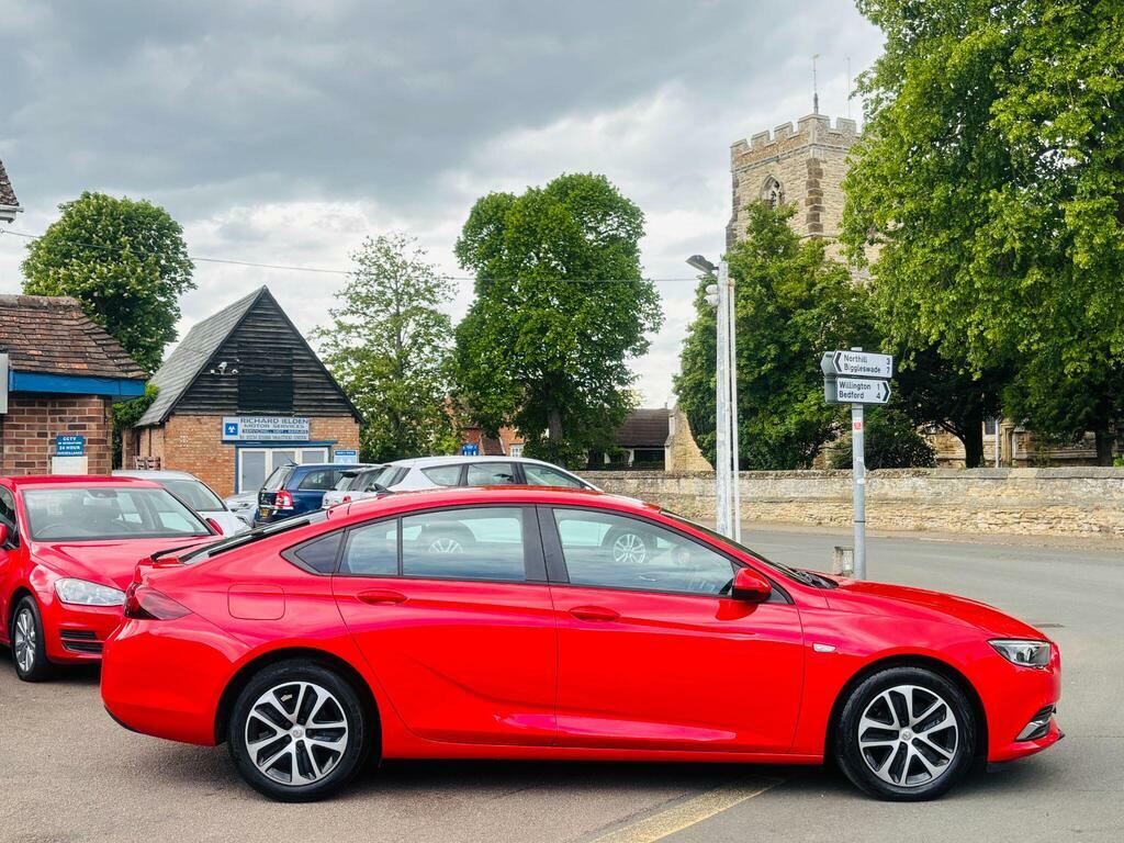 Vauxhall Insignia 1.6 Turbo D Blueinjection Design Grand Sport Euro Red #5