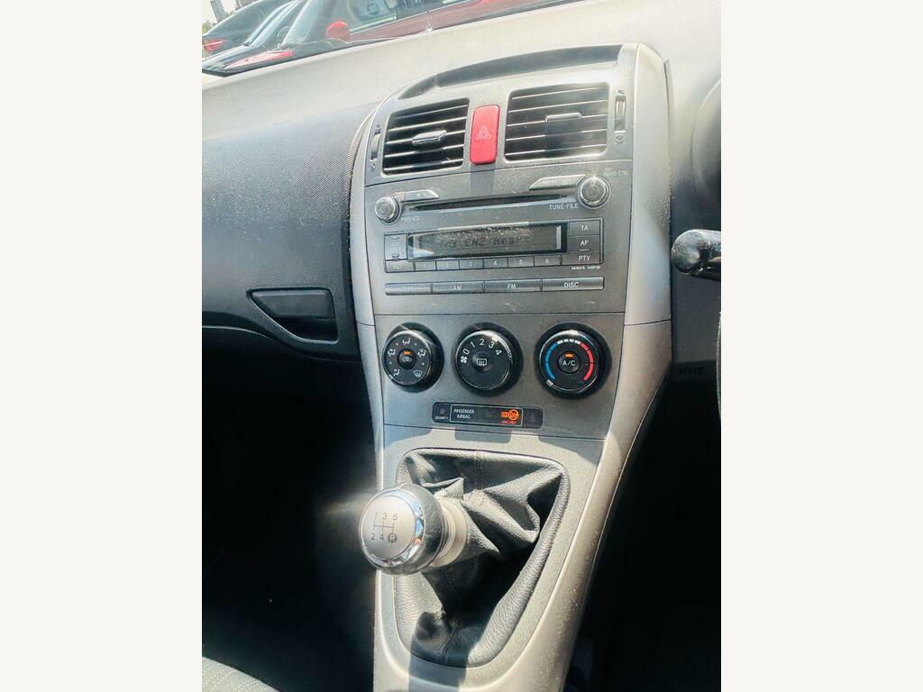 Toyota Auris Sr Black #17