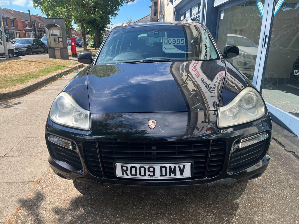 Porsche Cayenne 4.8 Gts Tiptronic S Awd Black #2