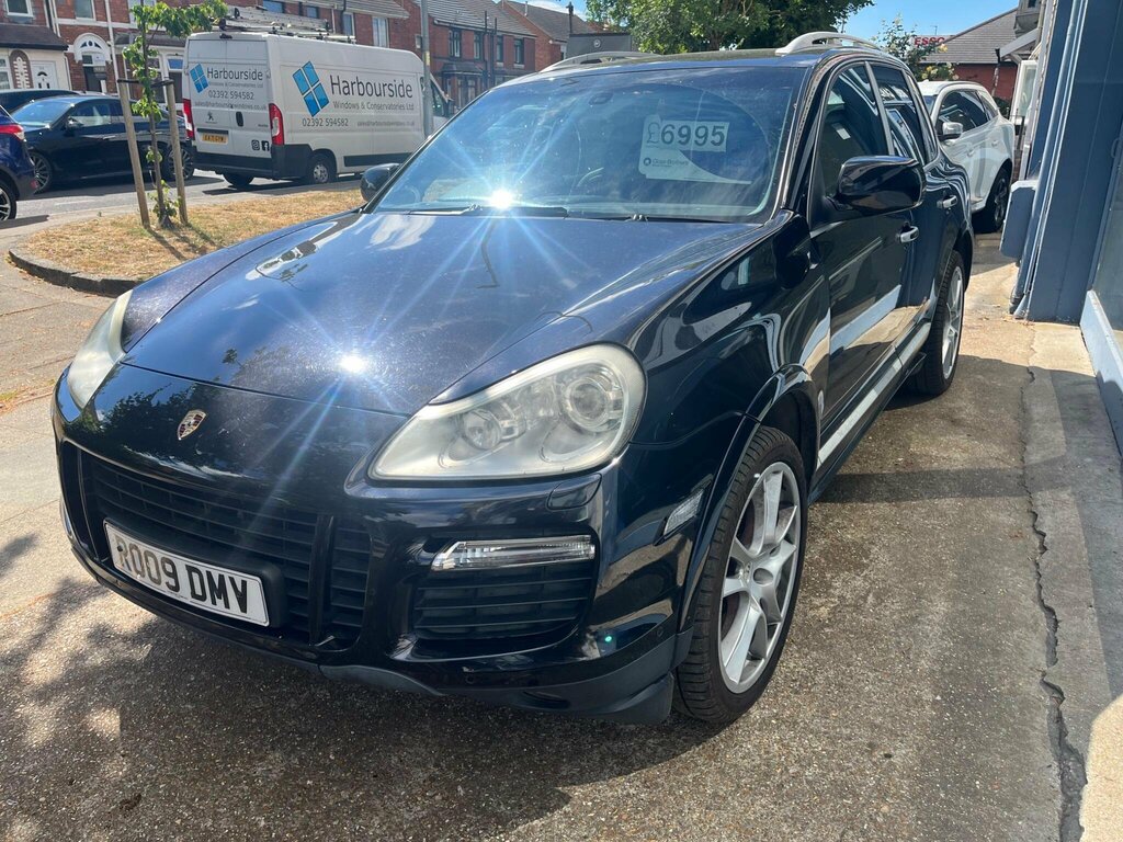 Porsche Cayenne 4.8 Gts Tiptronic S Awd Black #3