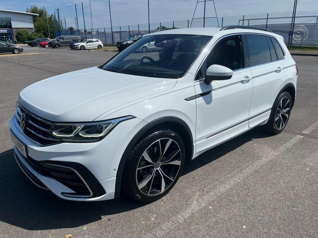 Volkswagen Tiguan 1.5 Tsi R-line Dsg Euro 6 Ss White
