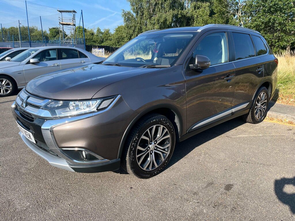 Mitsubishi Outlander 2.2 Di-d 3 4Wd Euro 6 Ss Brown #3
