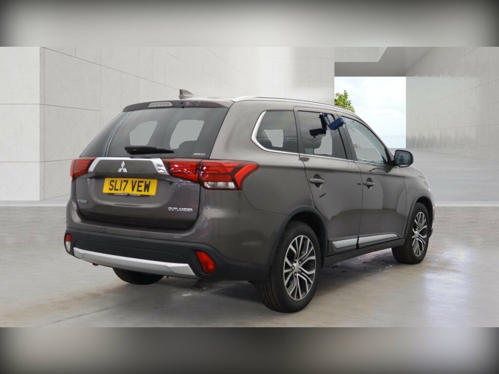 Mitsubishi Outlander 2.2 Di-d 3 4Wd Euro 6 Ss Brown #4