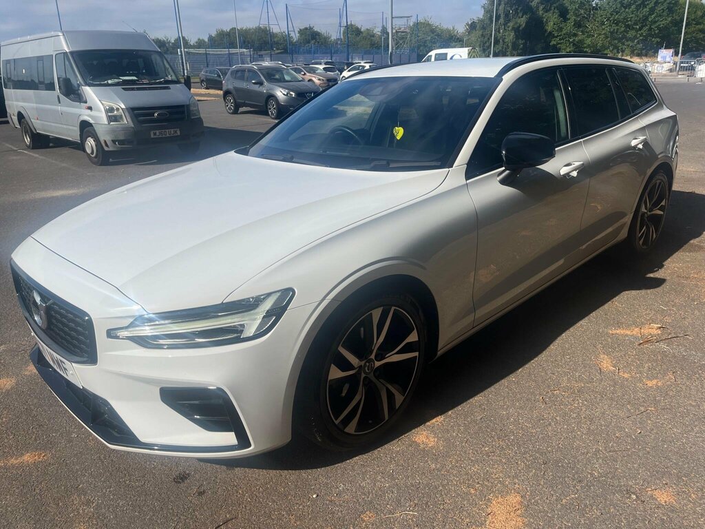 Volvo V60 2.0 B3 Mhev R-design Euro 6 Ss SC71MWF White #3