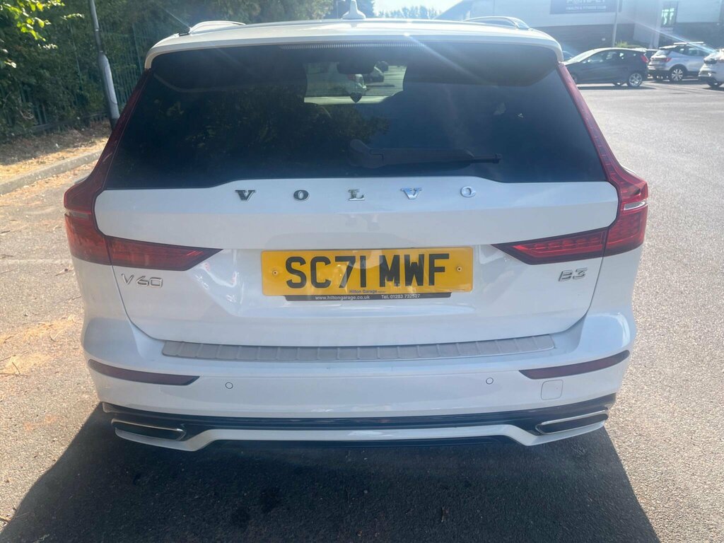 Volvo V60 2.0 B3 Mhev R-design Euro 6 Ss SC71MWF White #5