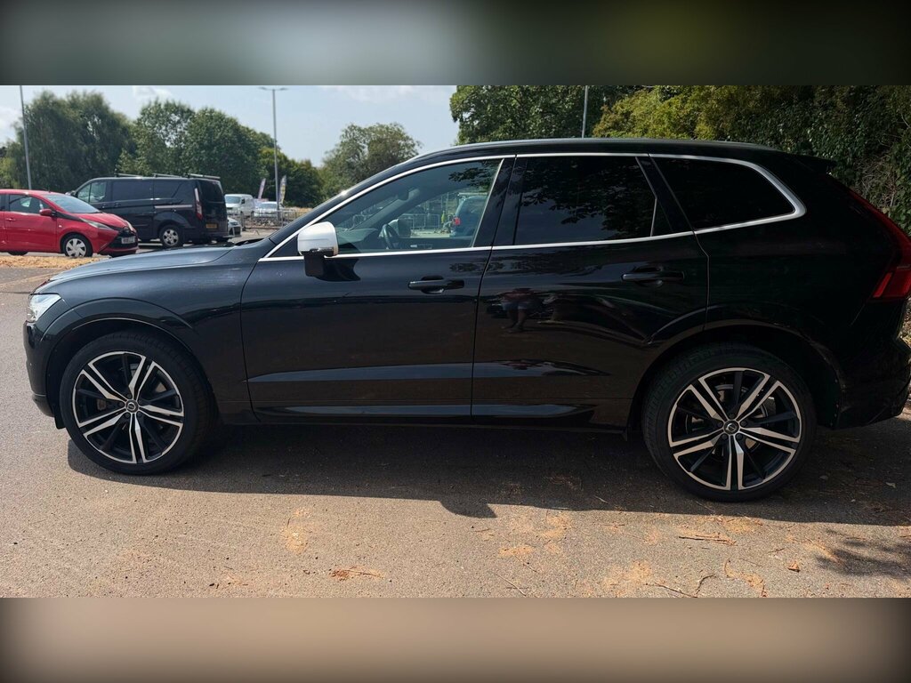 Volvo XC60 2.0 D5 Powerpulse R-design Pro Awd Euro 6 S Black #4