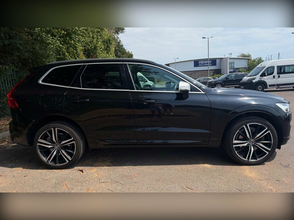 Volvo XC60 2.0 D5 Powerpulse R-design Pro Awd Euro 6 S Black #3