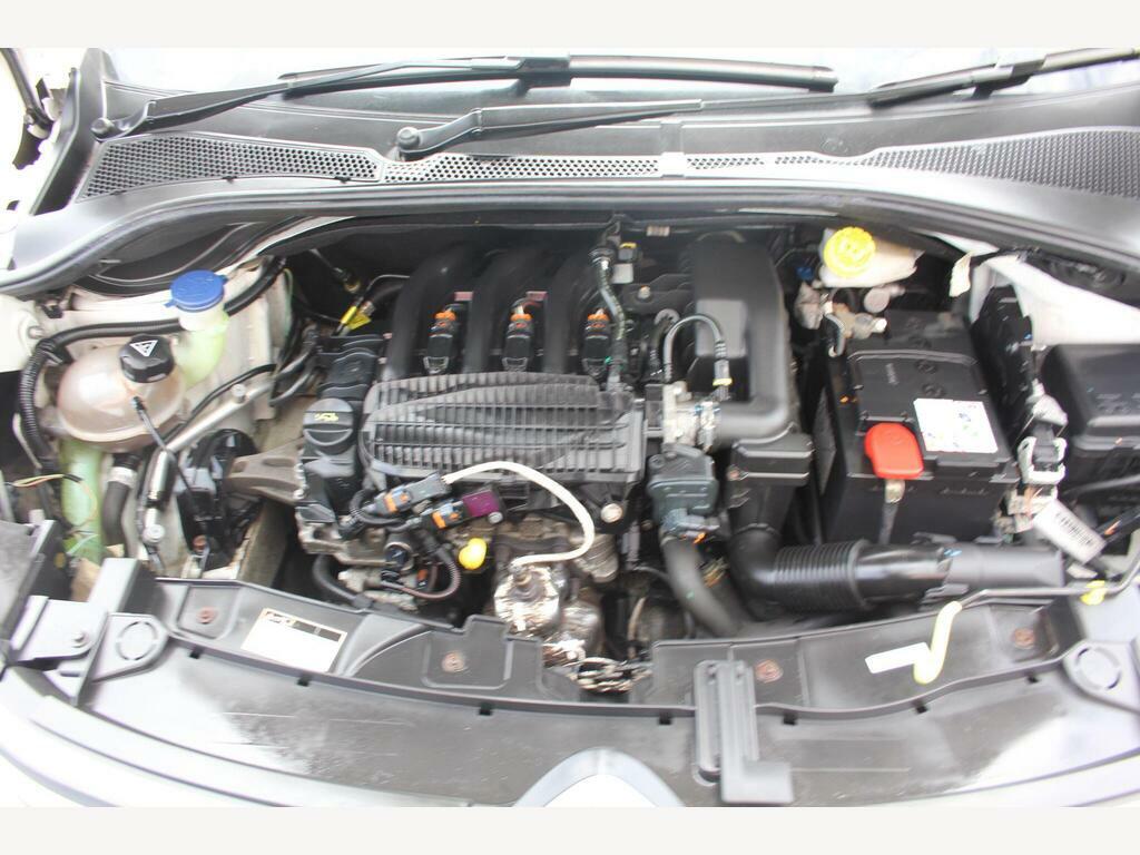 Citroen C3 1.2 82Hp Feel Pcp From 299 Deposit 179 Per Month Green #7