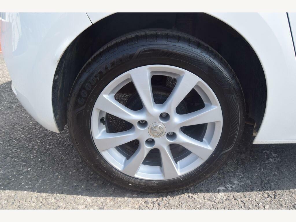 Vauxhall Corsa 1.2 Se Edition Euro 6 White #5